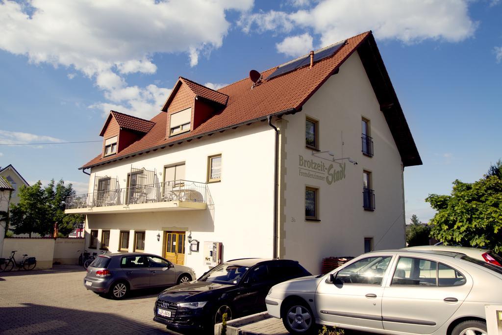 ホテルBrotzeit-Stadl Gbr バート・シュタッフェルシュタイン エクステリア 写真